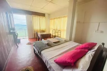 Retkeilymaja Rosenka Haputhale