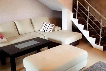 Majatalo Guest House Pautalya