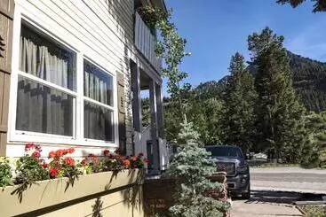 Retkeilymaja Abram Inn & Suites