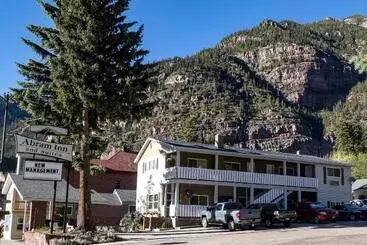 هاستل Abram Inn & Suites