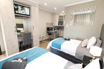 Pensionat De Stroom Guest Lodge