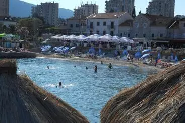 پانسیون Guest House Bajceta