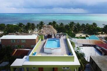 هتل آپارتمان Casa Del Rai