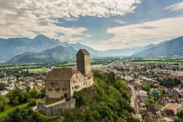 הוסטל Franz Anton