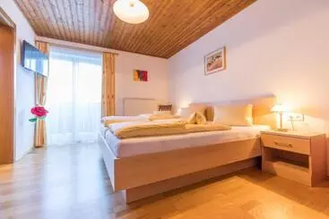 پانسیون Haus Roswitha