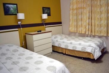 پانسیون Hostal Universitario