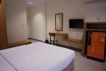 ペンション Lew Residence