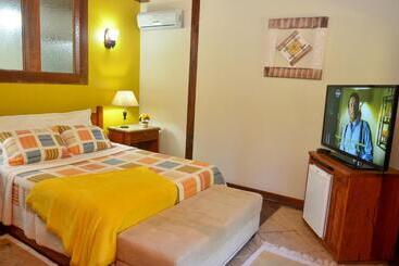 ペンション Pousada Dom Angelo