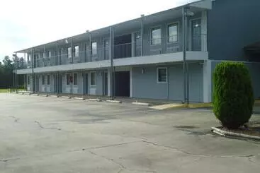 Retkeilymaja Super 6 Inn