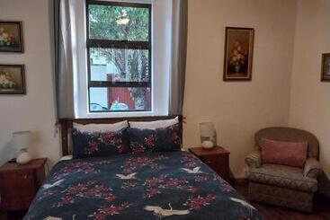 بنسيون Arnheim Guesthouse