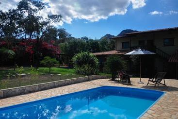 بنسيون Pousada Mandalla