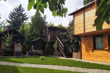 Pensão Rooms Green Set