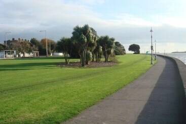 膳宿费 Avoca Lodge