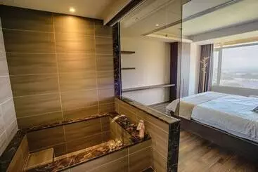 پانسیون Something Easy Inn