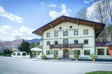 ユースホステル Gasthof Schopper