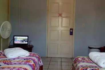 Pensió Don Santiago Guesthouse Downtown