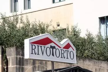 پانسیون Rivotorto Retreat House