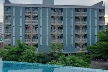 Burapha Bangsaen Garden Apartment