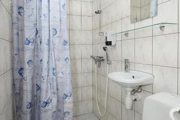 پانسیون Aisa Guesthouse