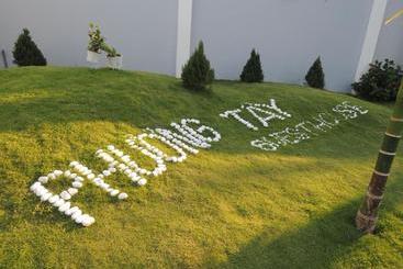 ペンション Phuong Tay Guest House