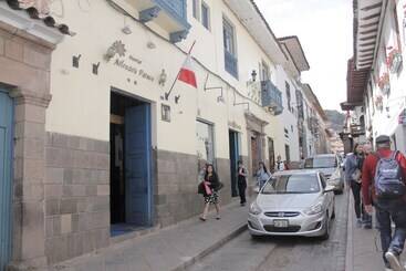 Szálló Hostal Alfredo S Palace