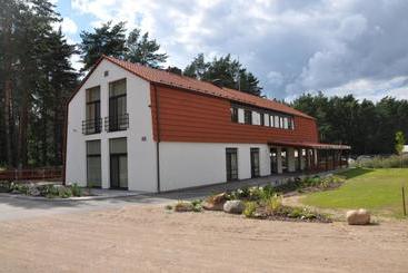 پانسیون Kamanos