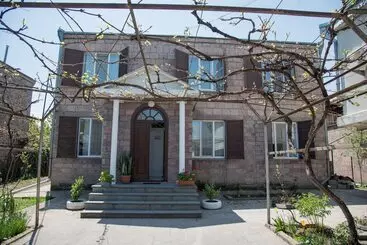 پانسیون Olimpo Guest House