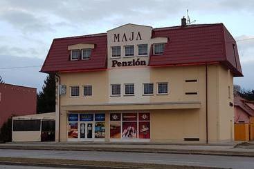 펜션 Penzion Maja