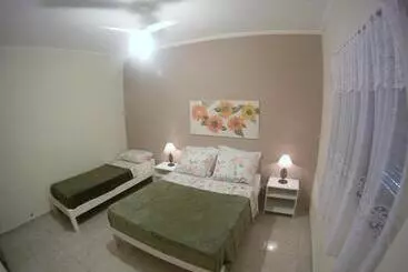 ペンション Pousada Golden House   Próxima Ao Thermas No Centro De Aguas