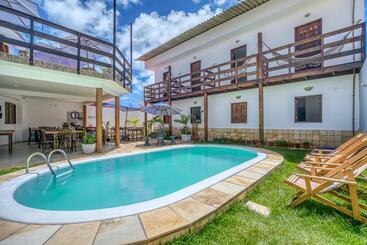 پانسیون Convés Pousada