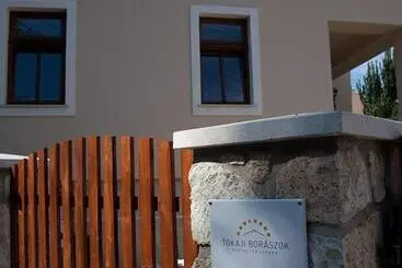 Majatalo Paulay Borház és Vendégház