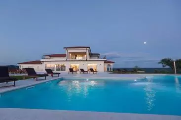 Hotel Wine Residence Cattunar