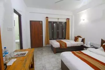 Hotel Chitwan Park Village
