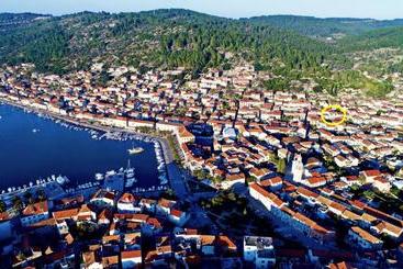 ツーリストアパートメント Apartments Marko