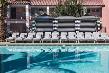 بانگلو Sands Hotel And Spa