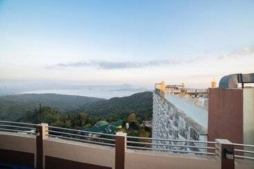 Hotell Reddoorz Premium @ Cityland Tagaytay 2