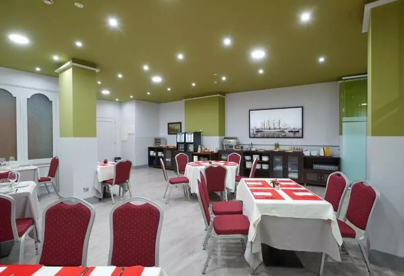 酒店 La Serrana, Antiguo 40 Nudos