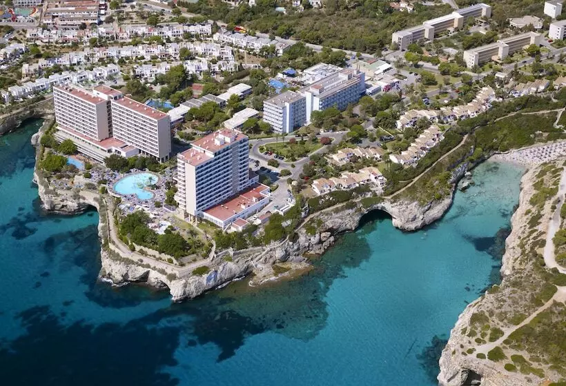 בית מלון כפרי Aluasun Cala Antena All Inclusive