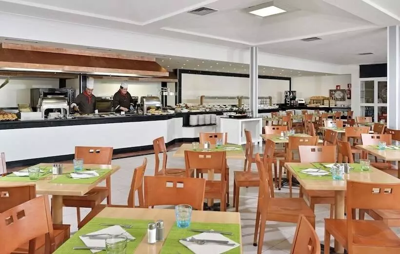 בית מלון כפרי Aluasun Cala Antena All Inclusive