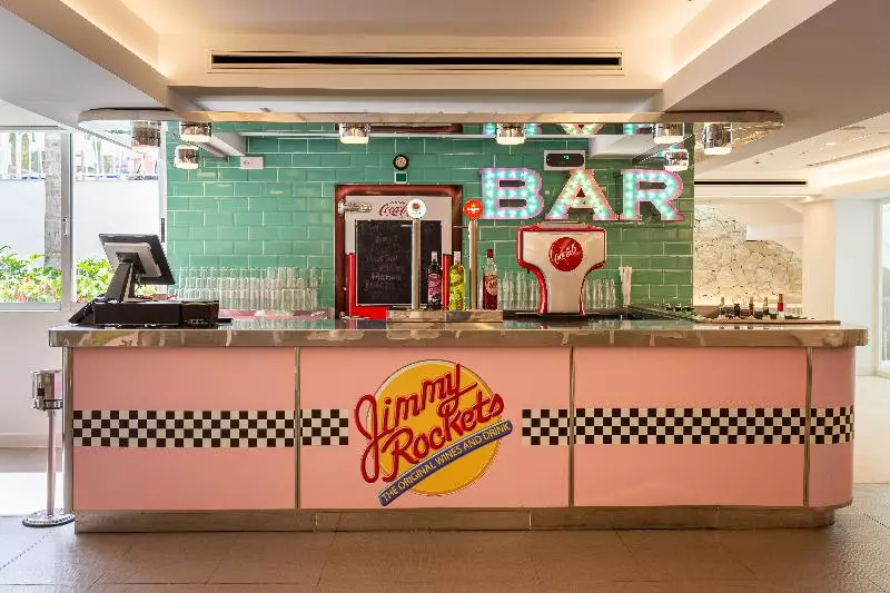 בית מלון כפרי Ambassador Playa I