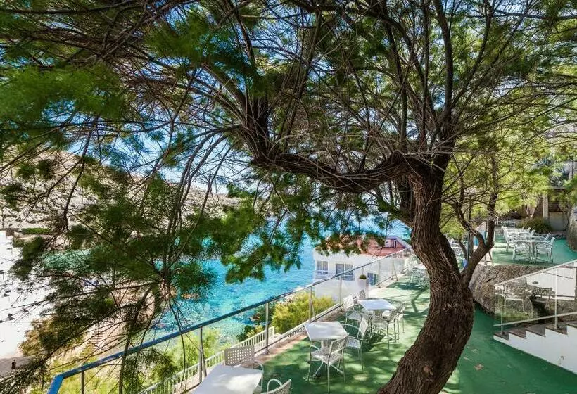 בית מלון כפרי Globales Simar