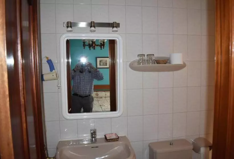 בית מלון כפרי Imperial