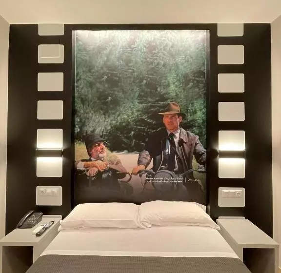 Hotel Paula Films Collection