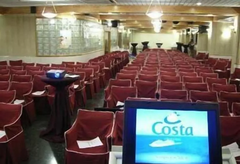 ホテル Reconquista