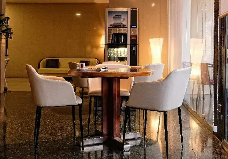 ホテル Reconquista