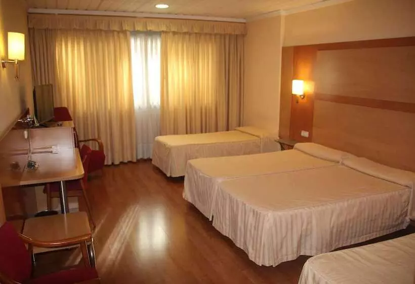 ホテル Reconquista