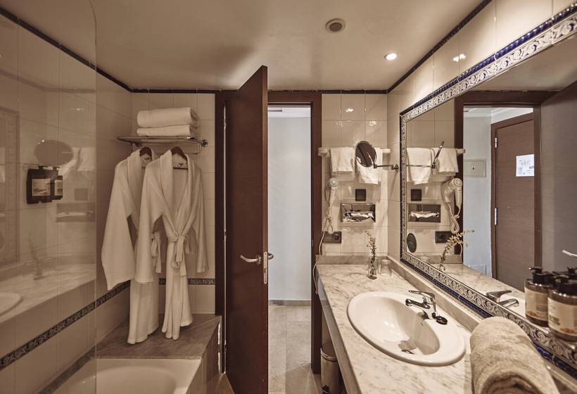 Maristel Hotel & Spa - Adults Only