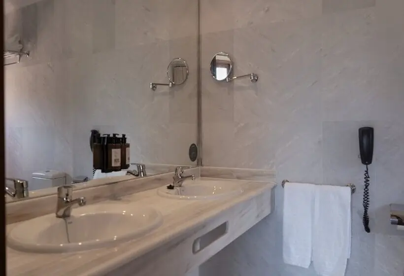 Maristel Hotel & Spa - Adults Only