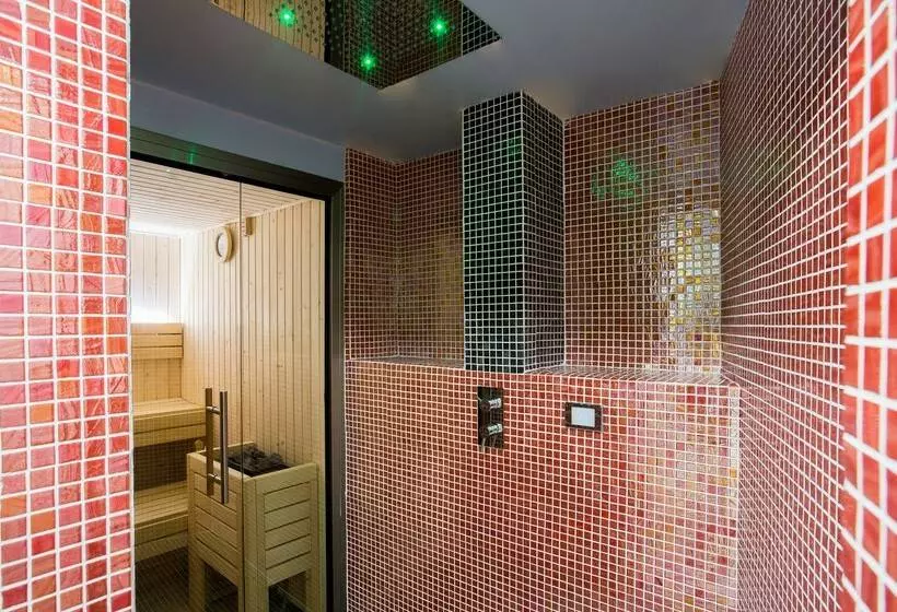 Hotel & Apartamentos Neptuno