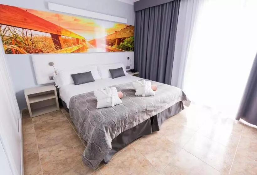 Отель Bahia Del Sol